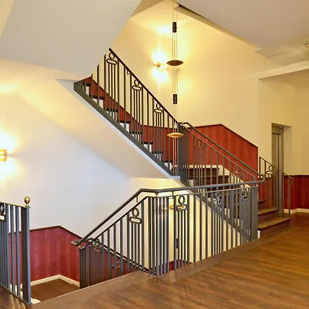 Jagdschloß Zu 2 Apartment Hohen Niendorf